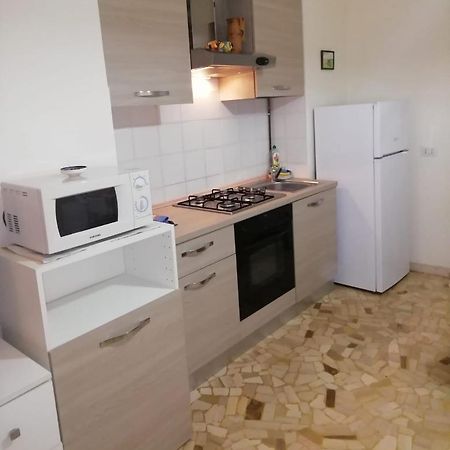 Appartamento Palmanova Vicino Alla Metropolitana Mailand Exterior foto